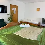Rhein River - Direkt Am Rhein 3* Λεβερκούζεν
