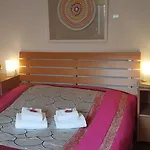 Rhein River - Direkt Am Rhein Πανσιόν 3*
