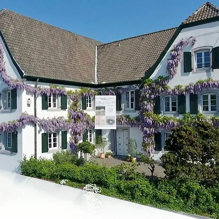 Guest house Rhein River - Direkt Am Rhein Leverkusen