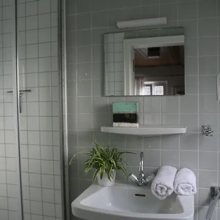 Rhein River - Direkt Am Rhein Guest house Leverkusen