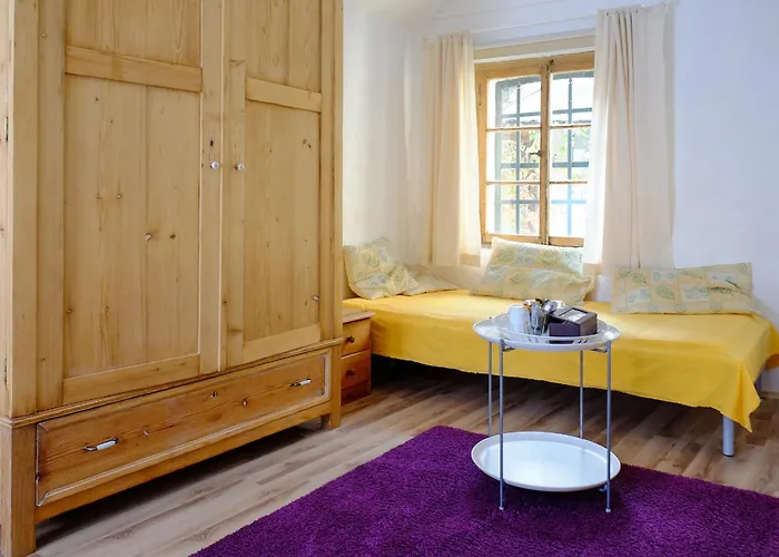 Rhein River - Direkt Am Rhein בית הארחה לברקוסן