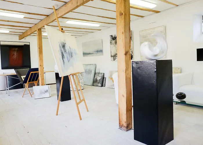 Pensionat Rhein River - Direkt Am Rhein 3*