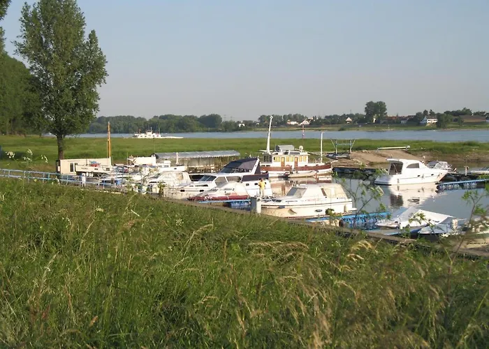 Rhein River - Direkt Am Rhein Leverkusen