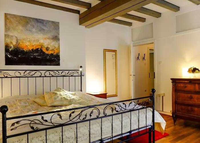 بيت ضيافة Rhein River - Direkt Am Rhein 3*